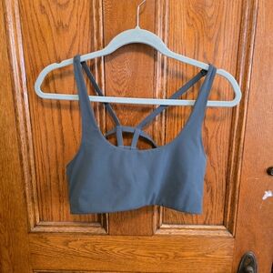 Vuori Yosemite Bra. Color: Beryl. Size L